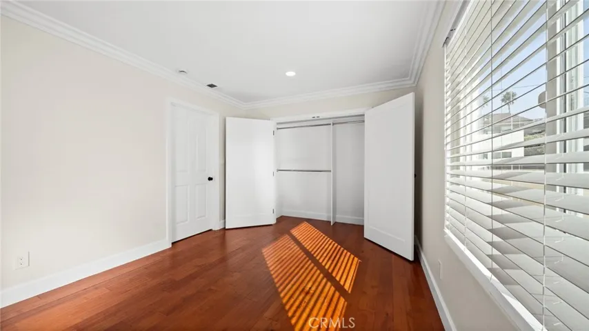 521 Avenue C B, Redondo Beach, California 90277