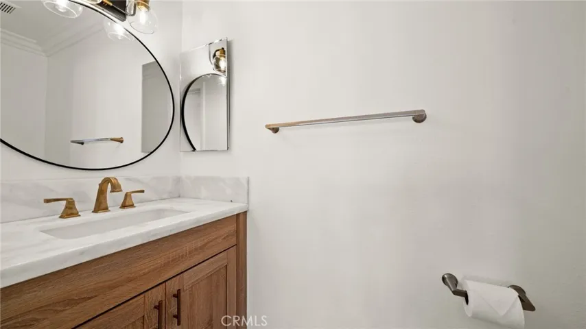 521 Avenue C B, Redondo Beach, California 90277