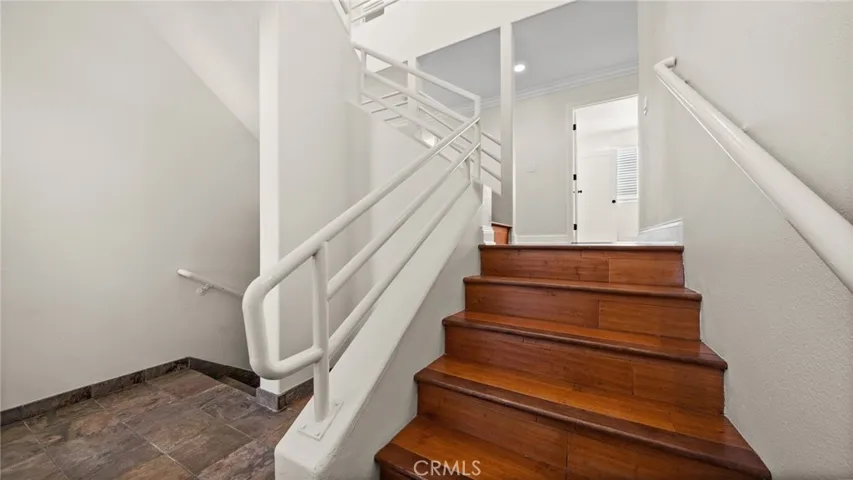 521 Avenue C B, Redondo Beach, California 90277
