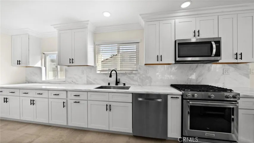 521 Avenue C B, Redondo Beach, California 90277