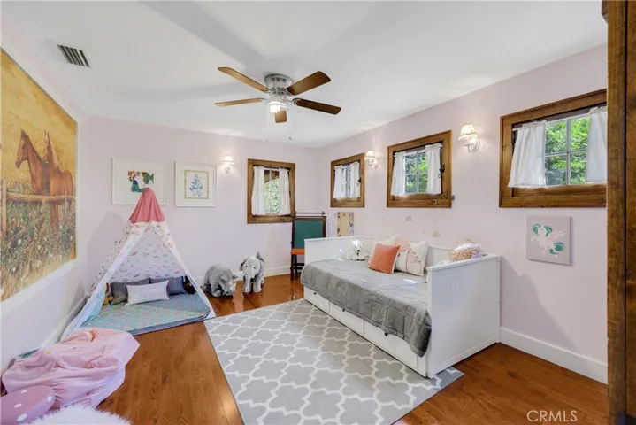 613 W Valley View Drive, Fullerton, California 92835