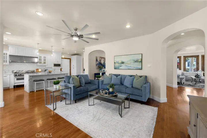 613 W Valley View Drive, Fullerton, California 92835