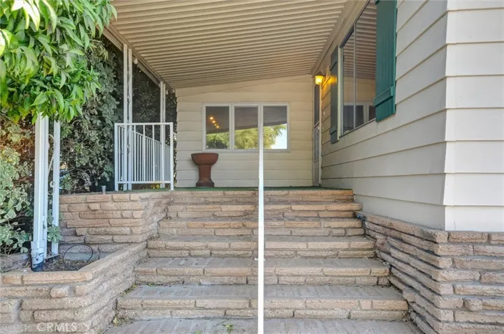 Entry Way to front door