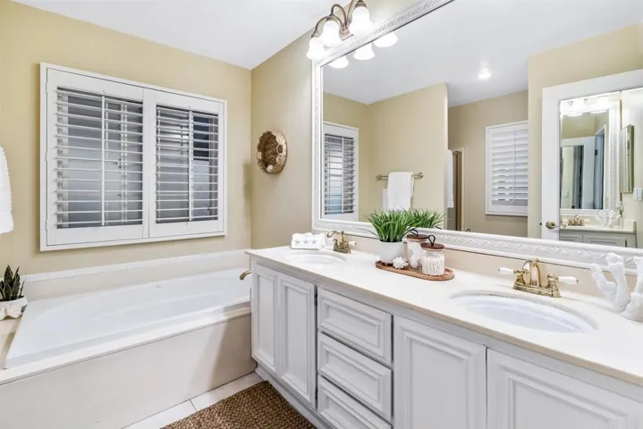 2010 W San Marcos Blvd #25, San Marcos, California 92078