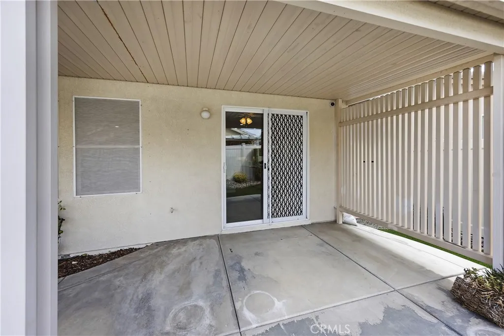 28330 Pleasanton Court, Menifee, California 92584 home-pic-6