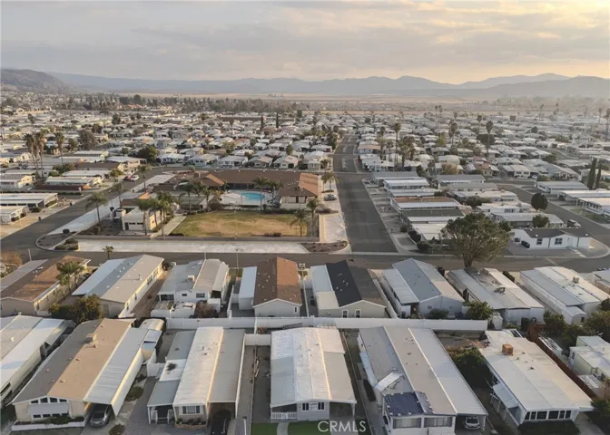 281 Santa Clara Circle, Hemet, California 92543