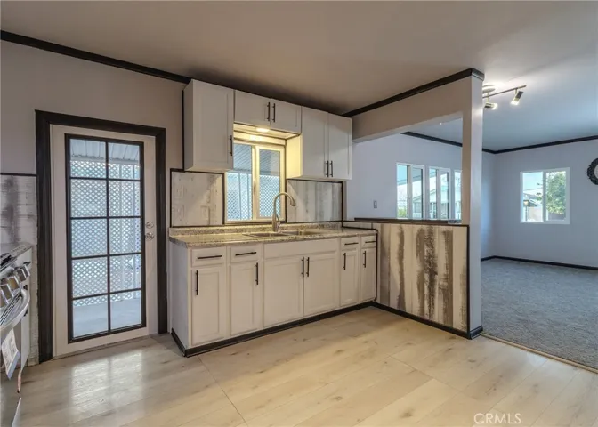 281 Santa Clara Circle, Hemet, California 92543