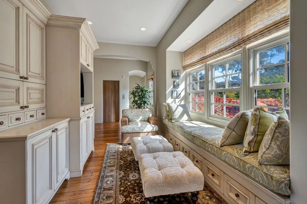 7757 Whitefield Place, La Jolla, California 92037 home-pic-52