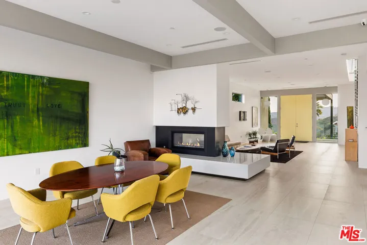 2650 Creston Drive, Los Angeles, California 90068