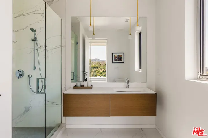2650 Creston Drive, Los Angeles, California 90068