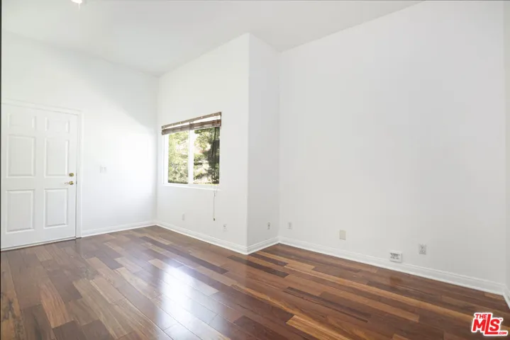 Office Has separate entrance