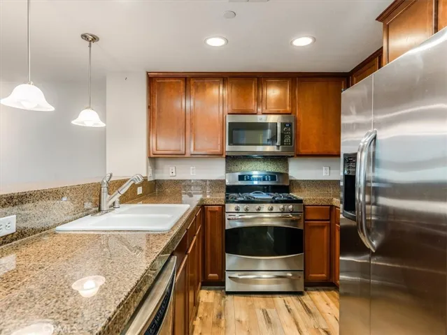 Granite tile counters.