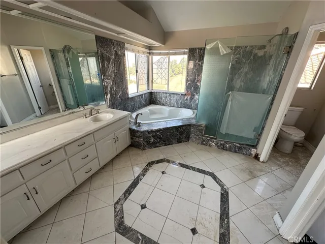 1005 S Mountvale Court, Anaheim Hills, California 92808