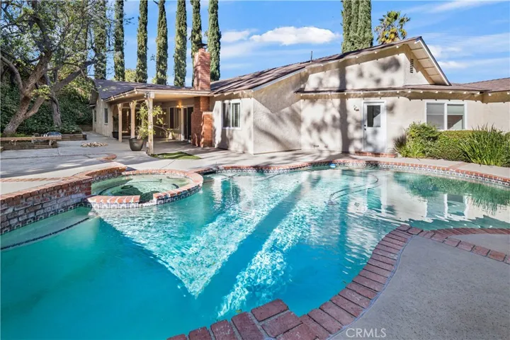3802 Daguerre Avenue, Calabasas, California 91302