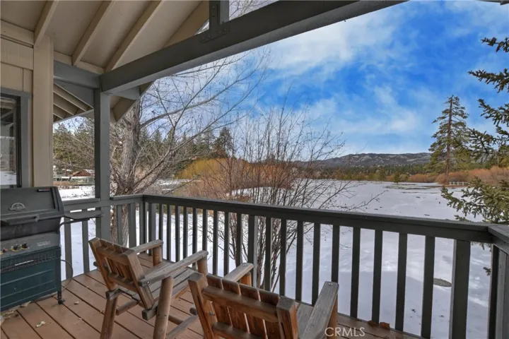43077 Goldmine Woods Lane, Big Bear Lake, California 92315