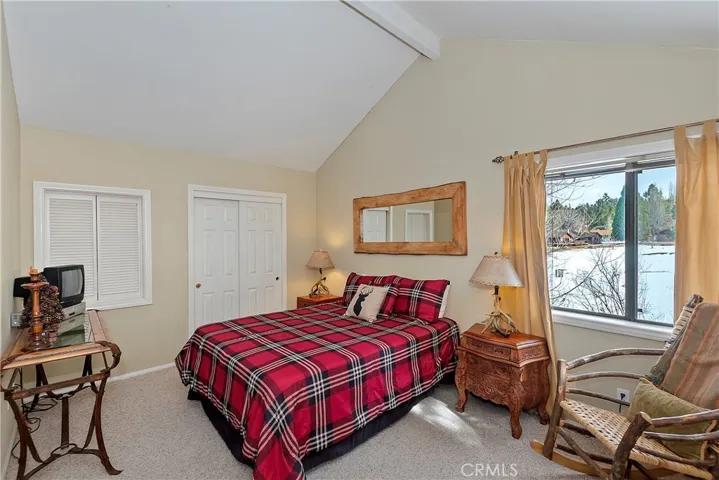 43077 Goldmine Woods Lane, Big Bear Lake, California 92315