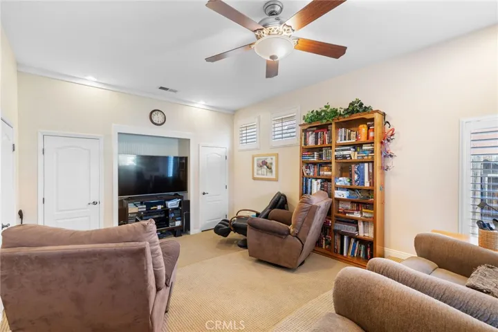4201 Walker Lake Drive, Bakersfield, California 93313
