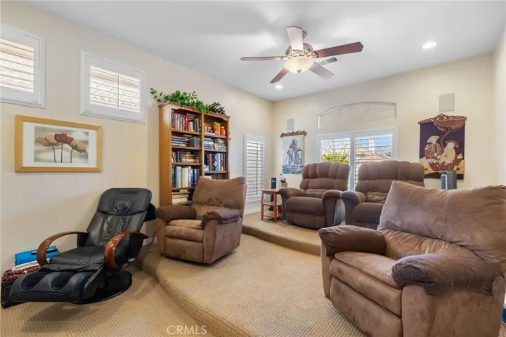 4201 Walker Lake Drive, Bakersfield, California 93313