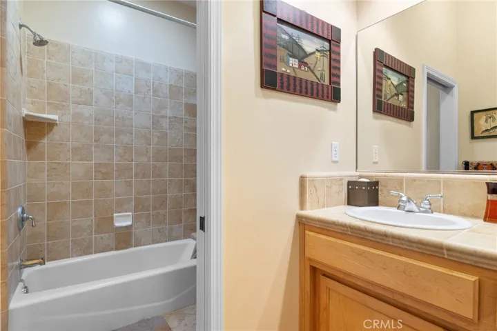 4201 Walker Lake Drive, Bakersfield, California 93313