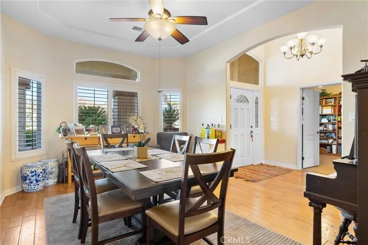 4201 Walker Lake Drive, Bakersfield, California 93313