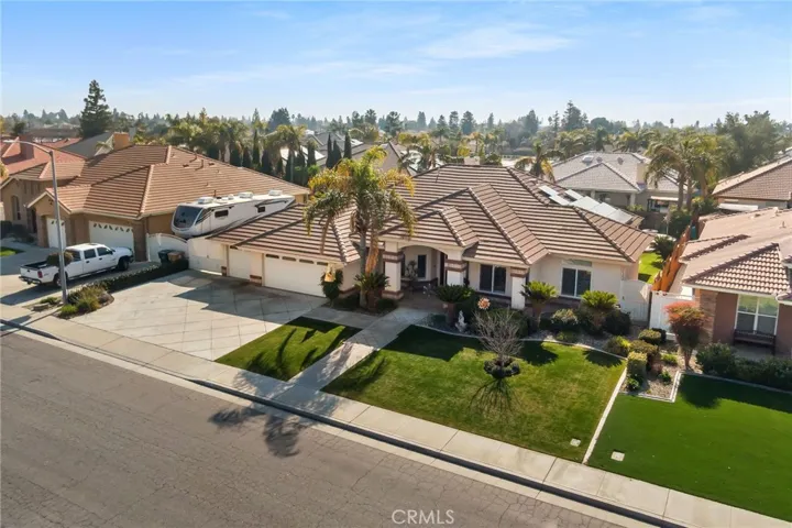 4201 Walker Lake Drive, Bakersfield, California 93313