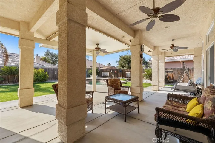 4201 Walker Lake Drive, Bakersfield, California 93313