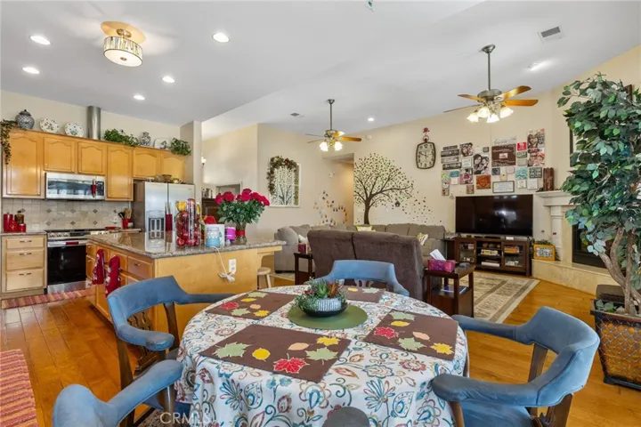 4201 Walker Lake Drive, Bakersfield, California 93313