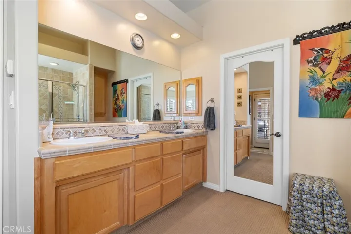 4201 Walker Lake Drive, Bakersfield, California 93313