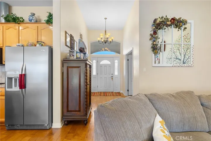 4201 Walker Lake Drive, Bakersfield, California 93313