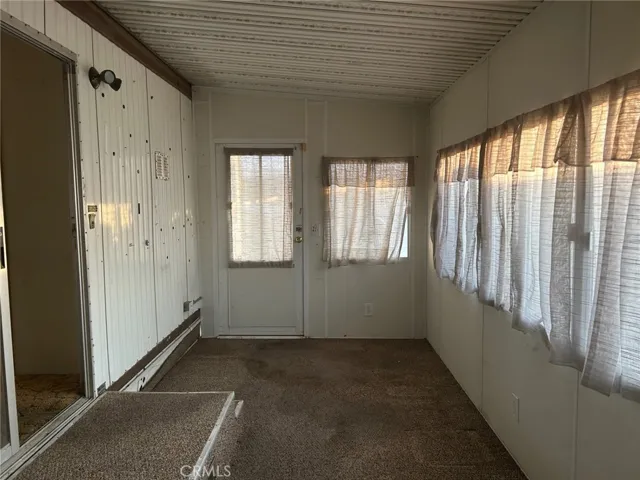 210 San Carlos Drive, Hemet, California 92543