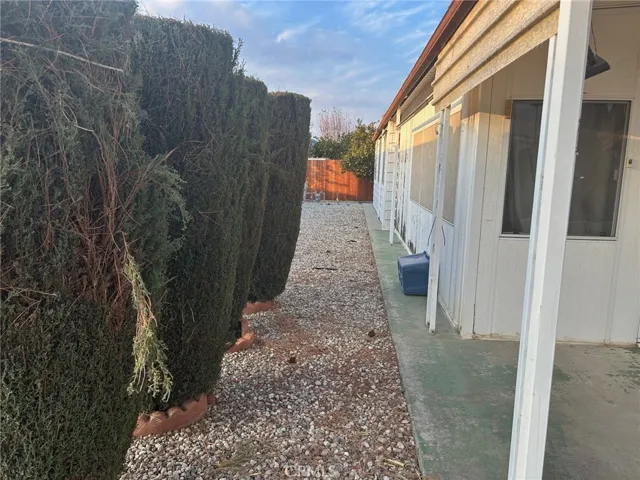 210 San Carlos Drive, Hemet, California 92543