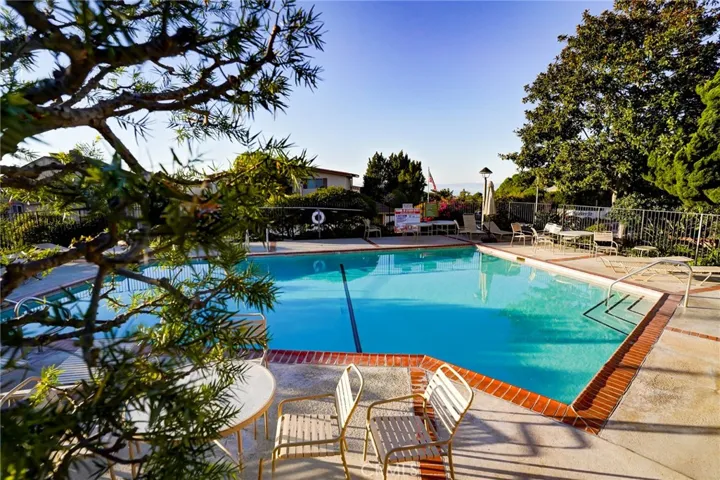 28106 Ridgefern Court, Rancho Palos Verdes, California 90275