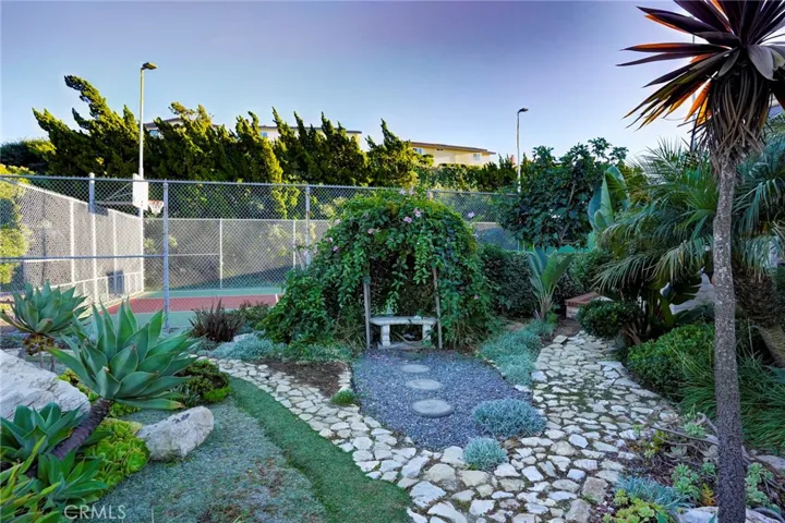 28106 Ridgefern Court, Rancho Palos Verdes, California 90275