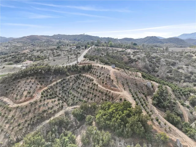 CAMARON ROAD IN BACKGROUND NOTE  2 NICE KNOLL (FUTURE HOME SITES)  WITH EASY ACCESS TO CAMARON ROAD