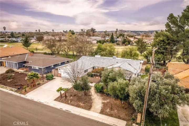 1528 Fairway Drive, Paso Robles, California 93446