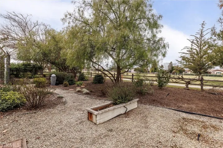 1528 Fairway Drive, Paso Robles, California 93446
