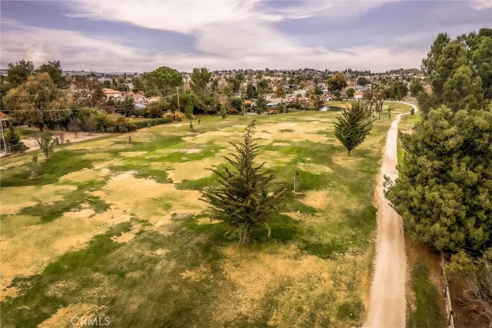 1528 Fairway Drive, Paso Robles, California 93446