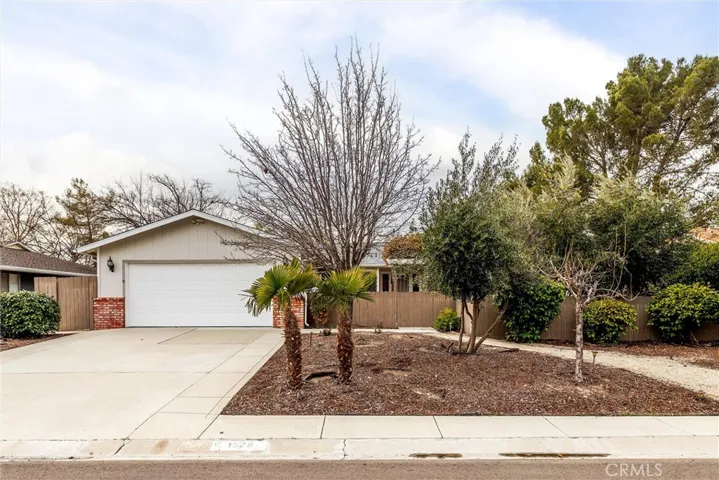 1528 Fairway Drive, Paso Robles, California 93446