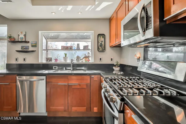 dFamily and Kitchen8