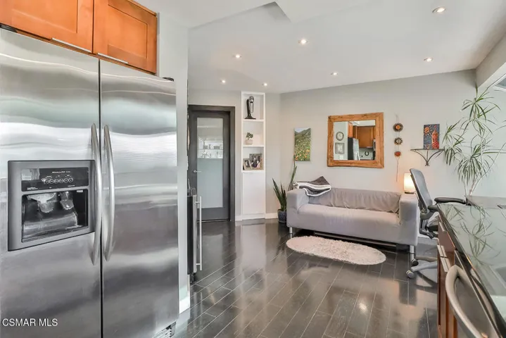 dFamily and Kitchen9