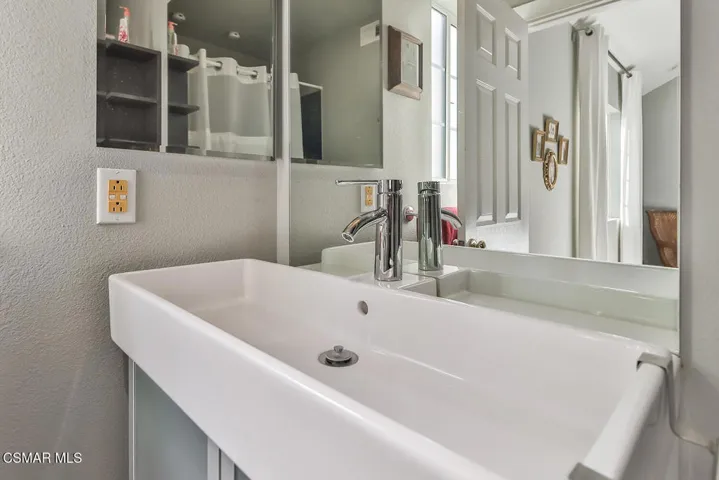 hBedroom2 Ensuite6