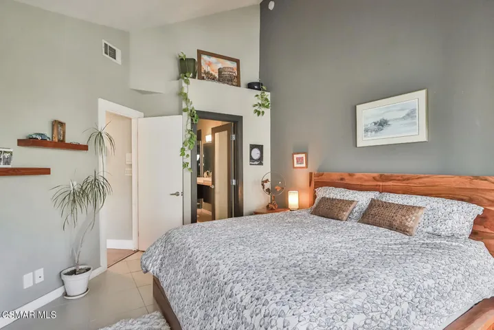 gPrimary Bedoom Suite and Balcony2