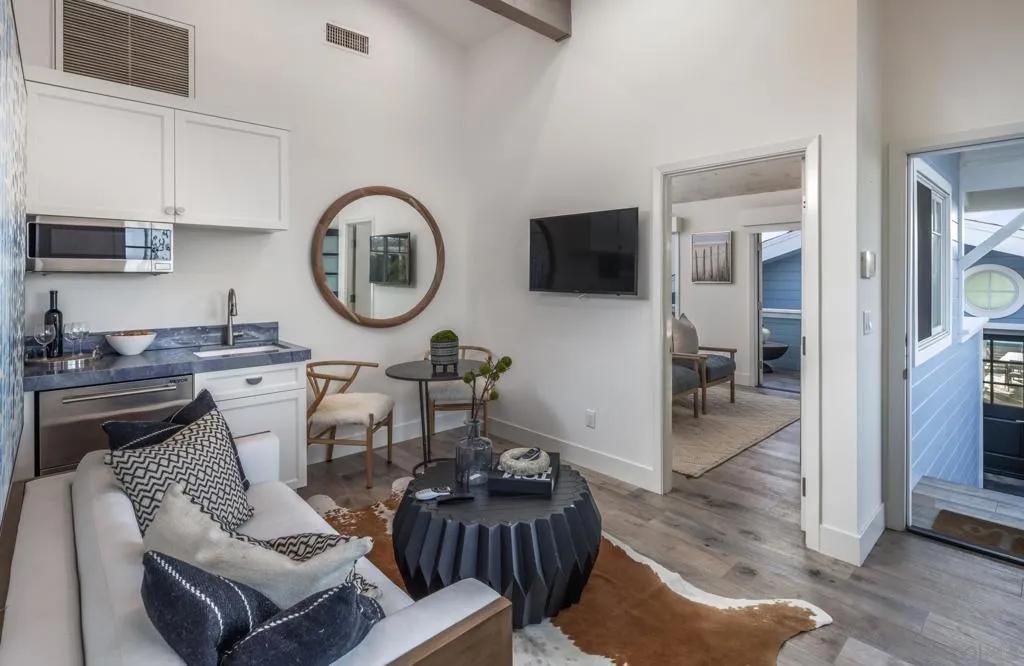 2050 Ocean Front, Del Mar, California 92014 home-pic-15