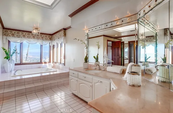 2411 Daladier Drive, Rancho Palos Verdes, California 90275