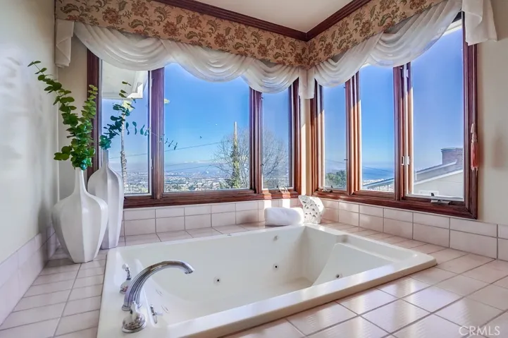 2411 Daladier Drive, Rancho Palos Verdes, California 90275