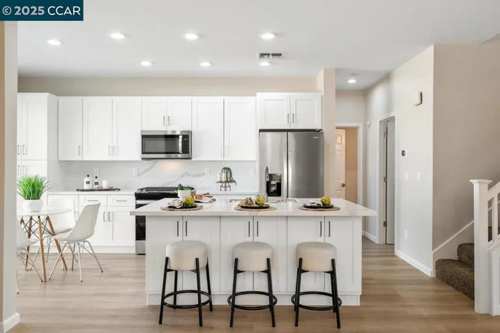 847 Sagewood Ln, Tracy, California 95377