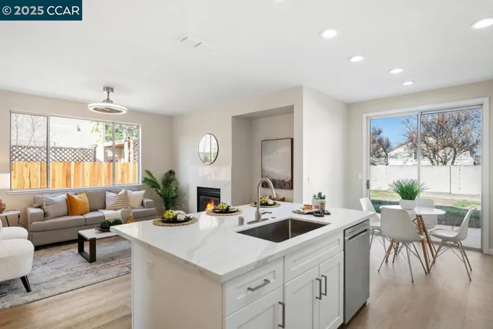 847 Sagewood Ln, Tracy, California 95377