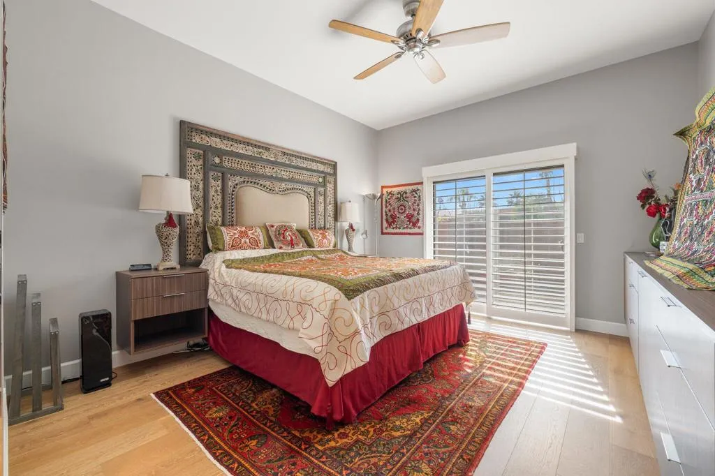 48628 Sundrop Court, Palm Desert, California 92260 home-pic-24