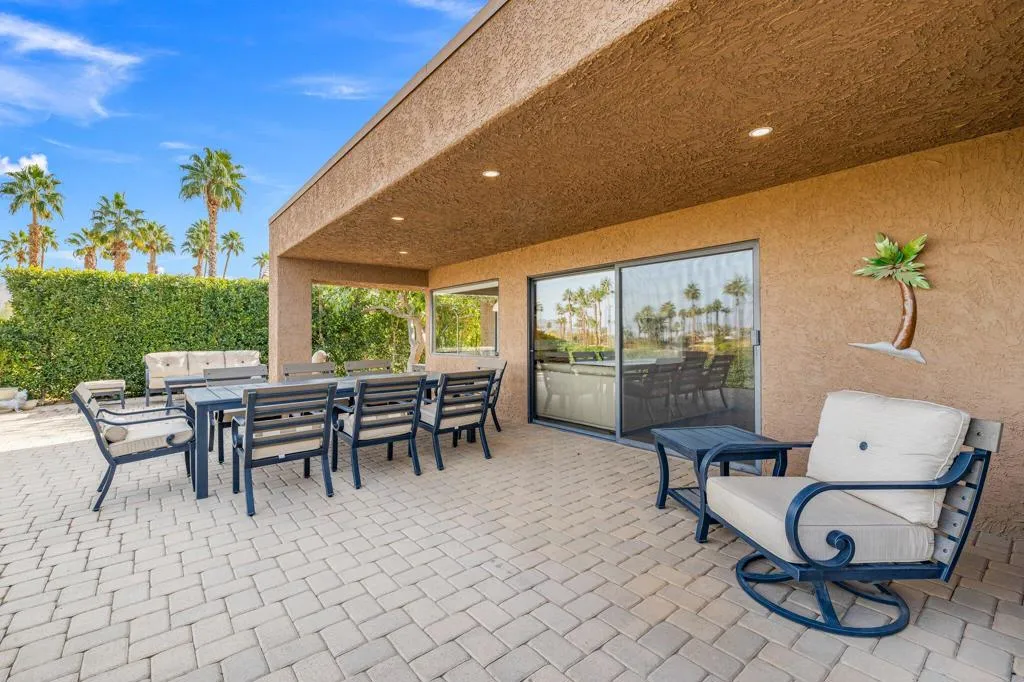 48628 Sundrop Court, Palm Desert, California 92260 home-pic-32