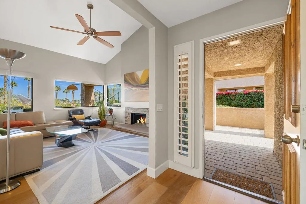 48628 Sundrop Court, Palm Desert, California 92260 home-pic-8